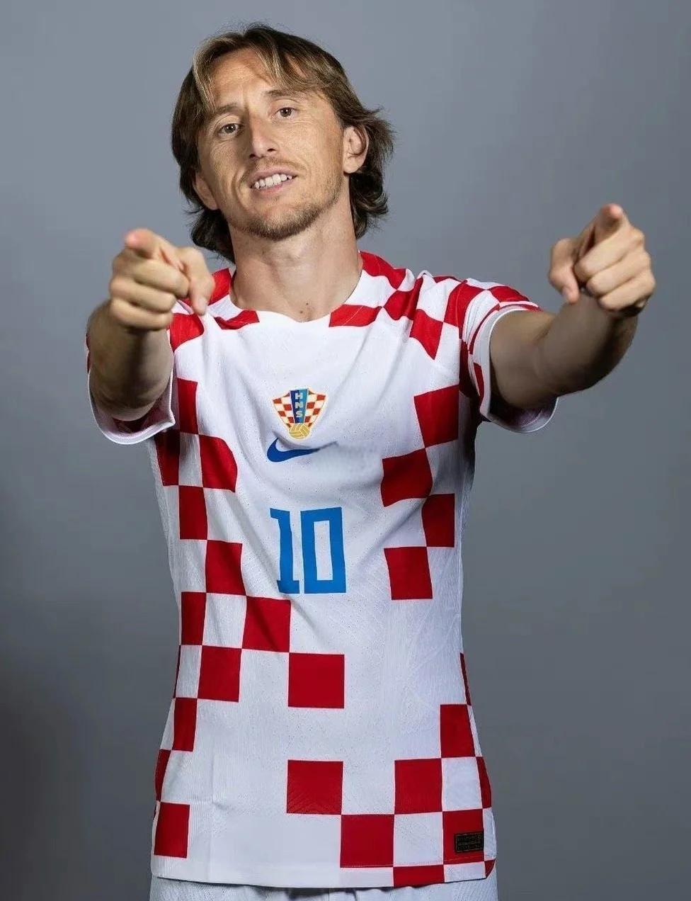 什么是“价值错觉”？解析中等强度牌的隐性亏损（解构“价值错觉”：中等强度牌的隐性损失）